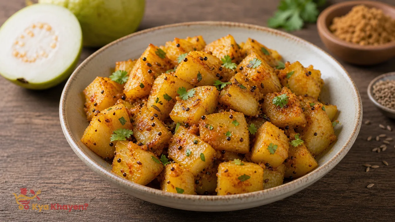 Fruit Chaat (Apple, Pomegranate)
